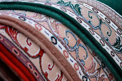 آران و بیدگل مرکز فرش و فرش سجاده در کشور است.